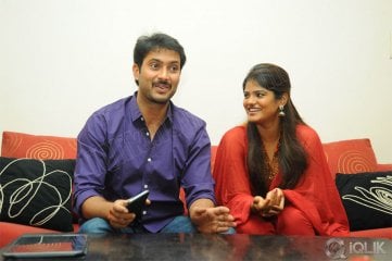 Uday Kiran and wife Vishitha Gallery